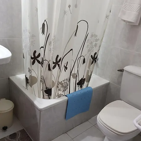 ゲストハウス Rincon Do Demo 3*